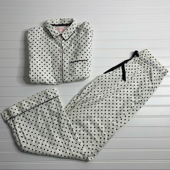 Victoria’s Secret Polka Dot Pajama Set - Picture 1 of 6